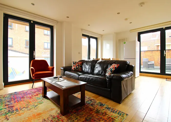 London Hoxton Shoreditch 2 Bed 2 Bath Roof Terrace